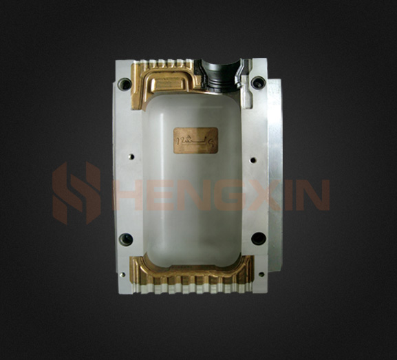 HDPE EXTRUZNÁ FORMA